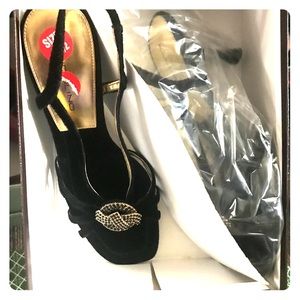 Bandolino open toe dress sandal